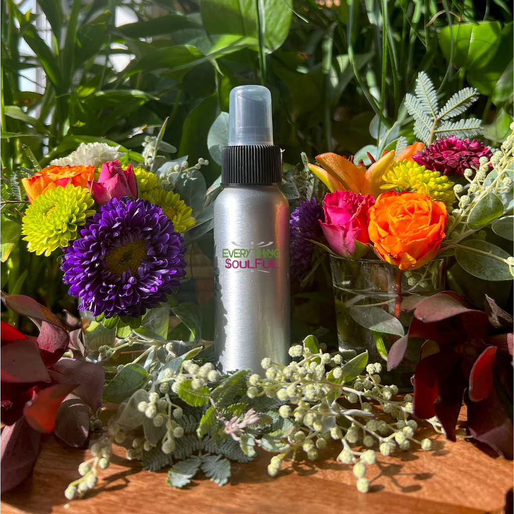 Pa'Fuera Sacred Space Spray – EVERYTHiNG SOULFuL